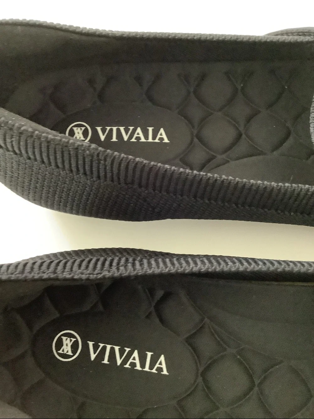Vivaia black mary